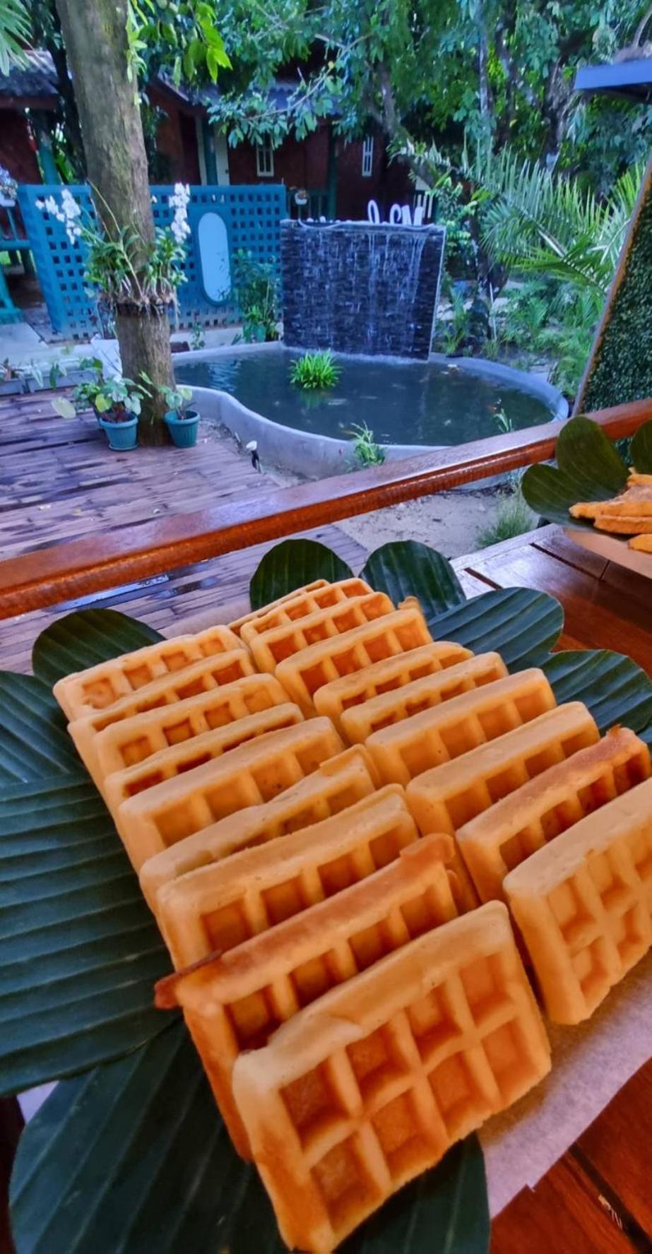 The Royal Bamboo Lodges - Sha Certified Khao Sok National Park Extérieur photo