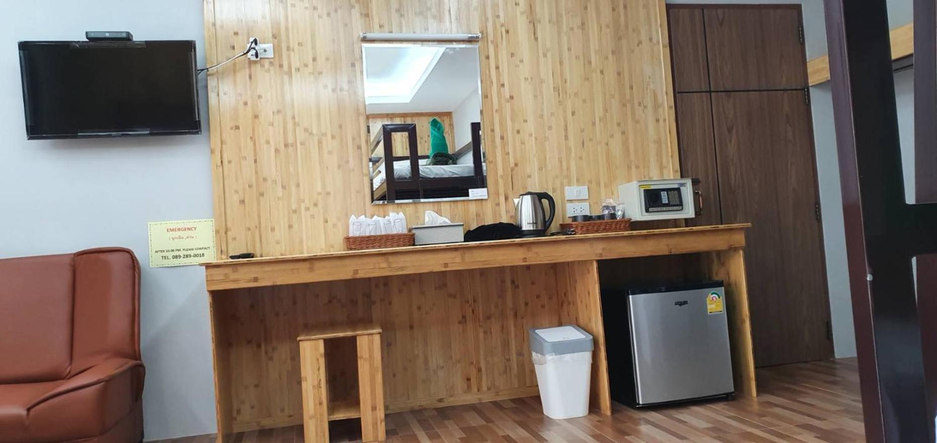 The Royal Bamboo Lodges - Sha Certified Khao Sok National Park Extérieur photo