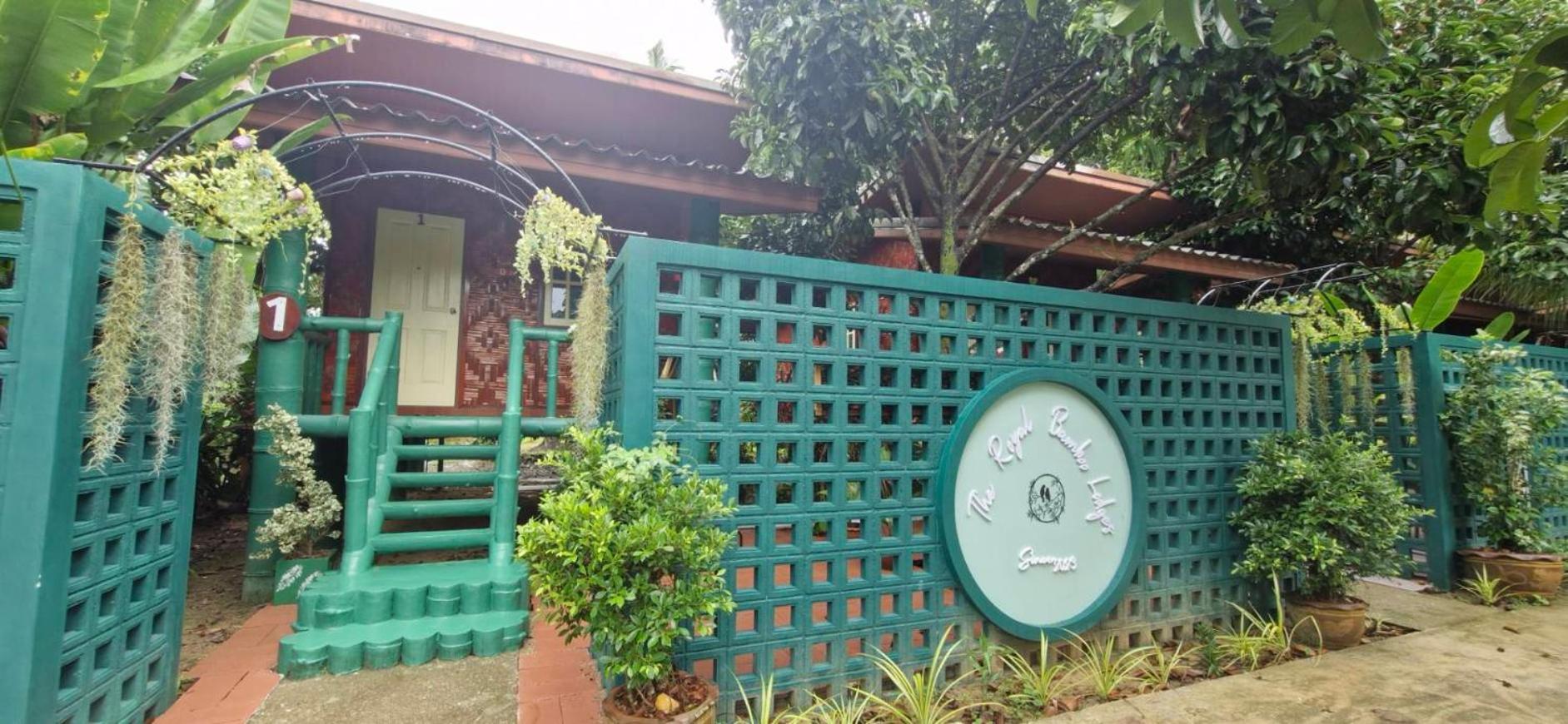 The Royal Bamboo Lodges - Sha Certified Khao Sok National Park Extérieur photo