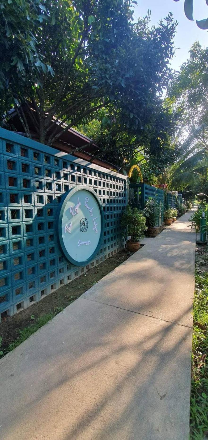 The Royal Bamboo Lodges - Sha Certified Khao Sok National Park Extérieur photo