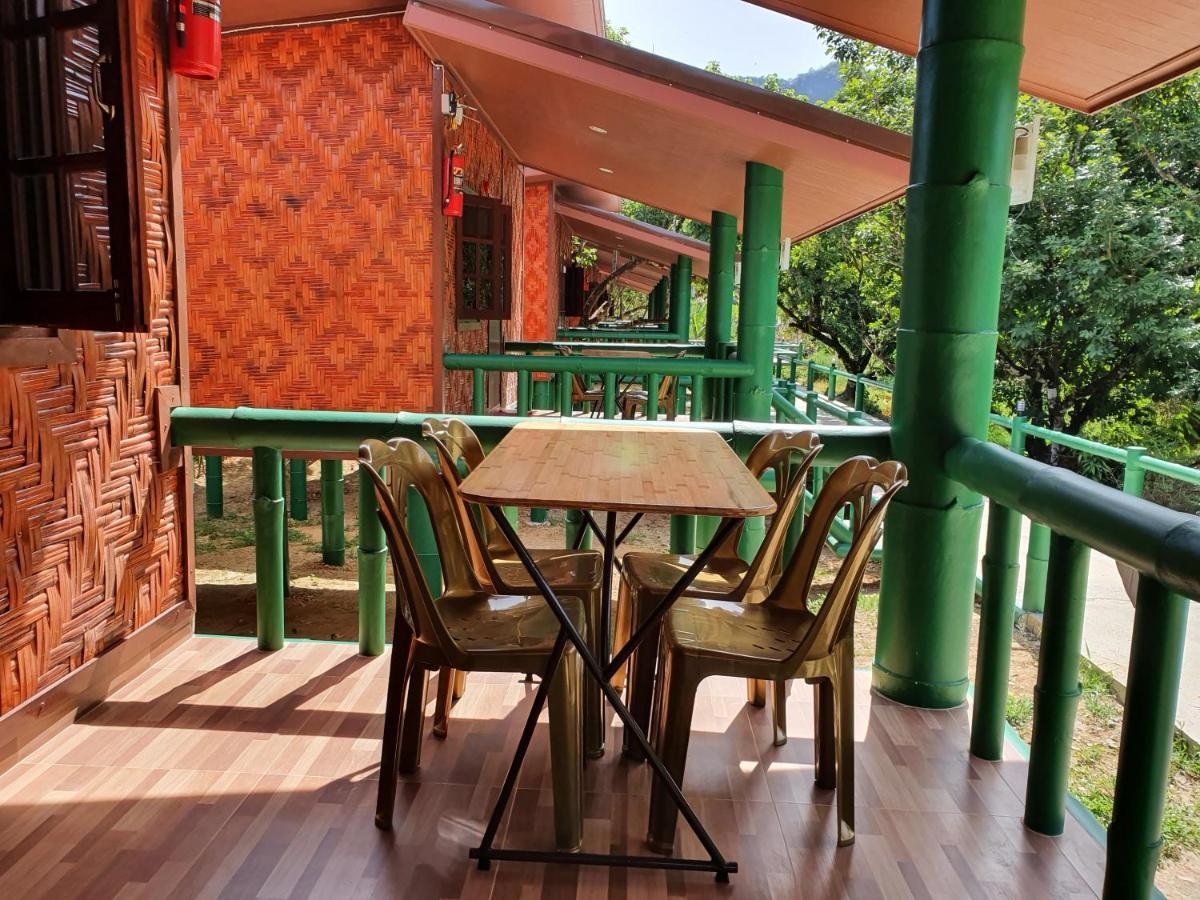 The Royal Bamboo Lodges - Sha Certified Khao Sok National Park Extérieur photo